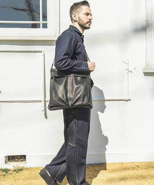 MR.OLIVE E.O.I / IMPERMA-LEATHER / HELMET BAG / ミスターオリーブ インペルマレザー ヘルメットバッグ